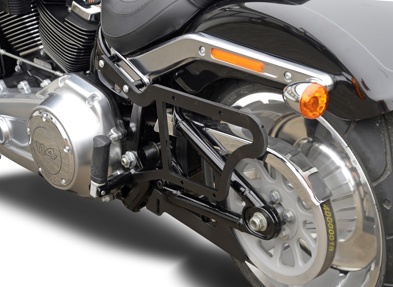 Saddlebag bracket suitable for HD Softail+Cruiser - left